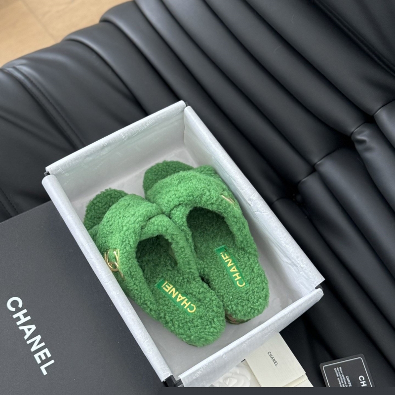 Ch*el slippers